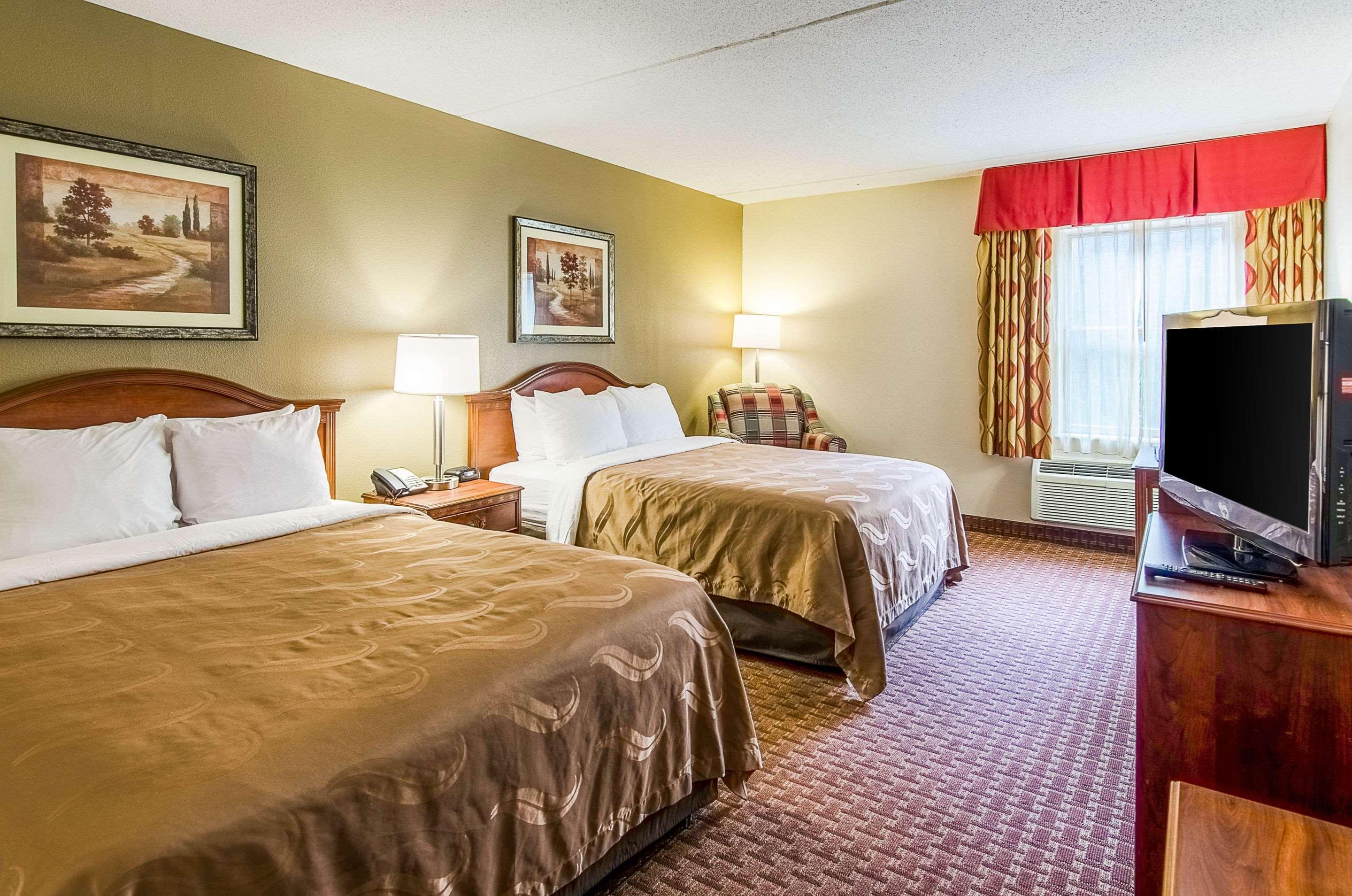 Quality Inn & Suites Lexington Near I-64 And I-81 Timber Ridge Zewnętrze zdjęcie
