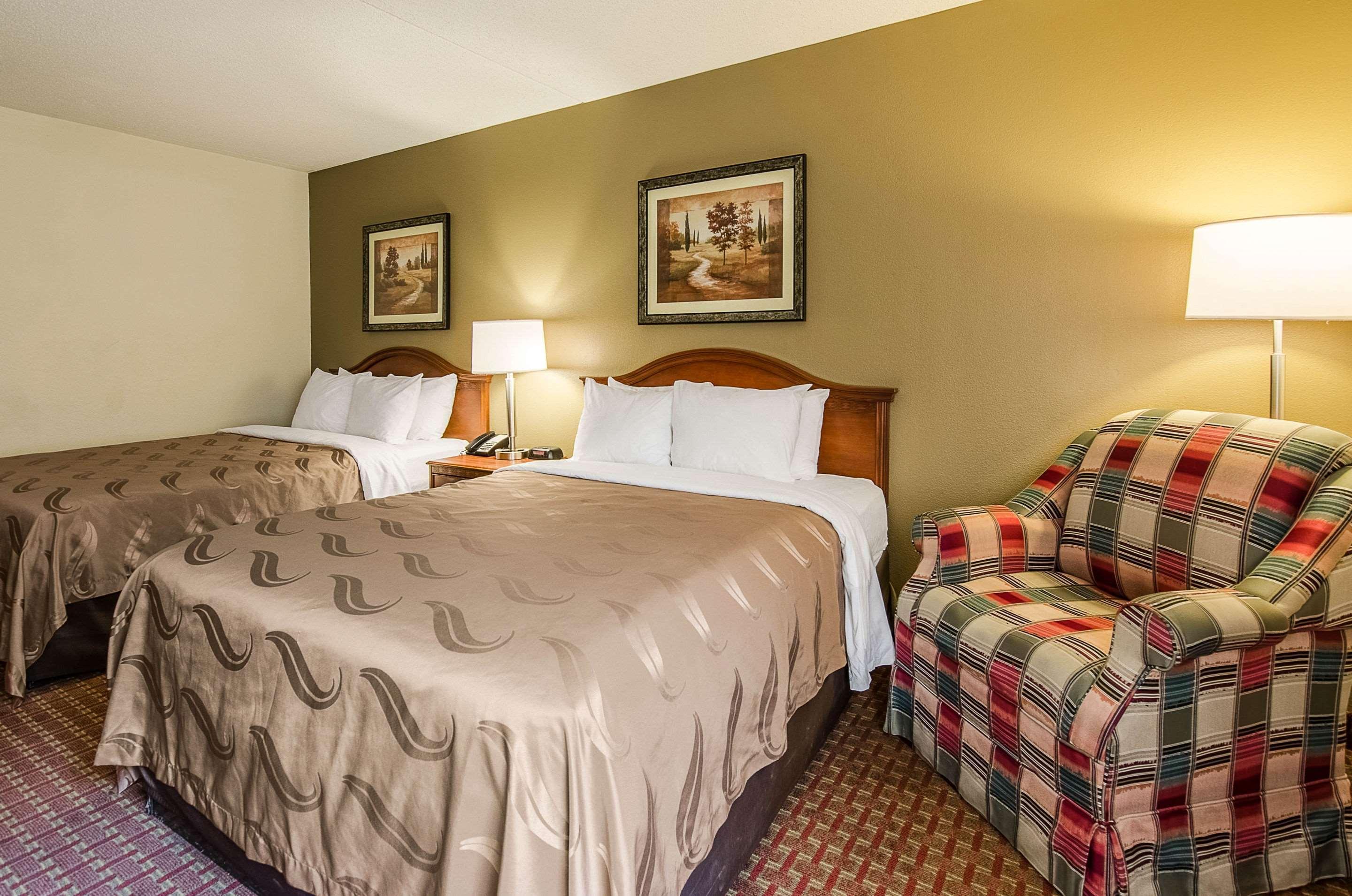 Quality Inn & Suites Lexington Near I-64 And I-81 Timber Ridge Zewnętrze zdjęcie