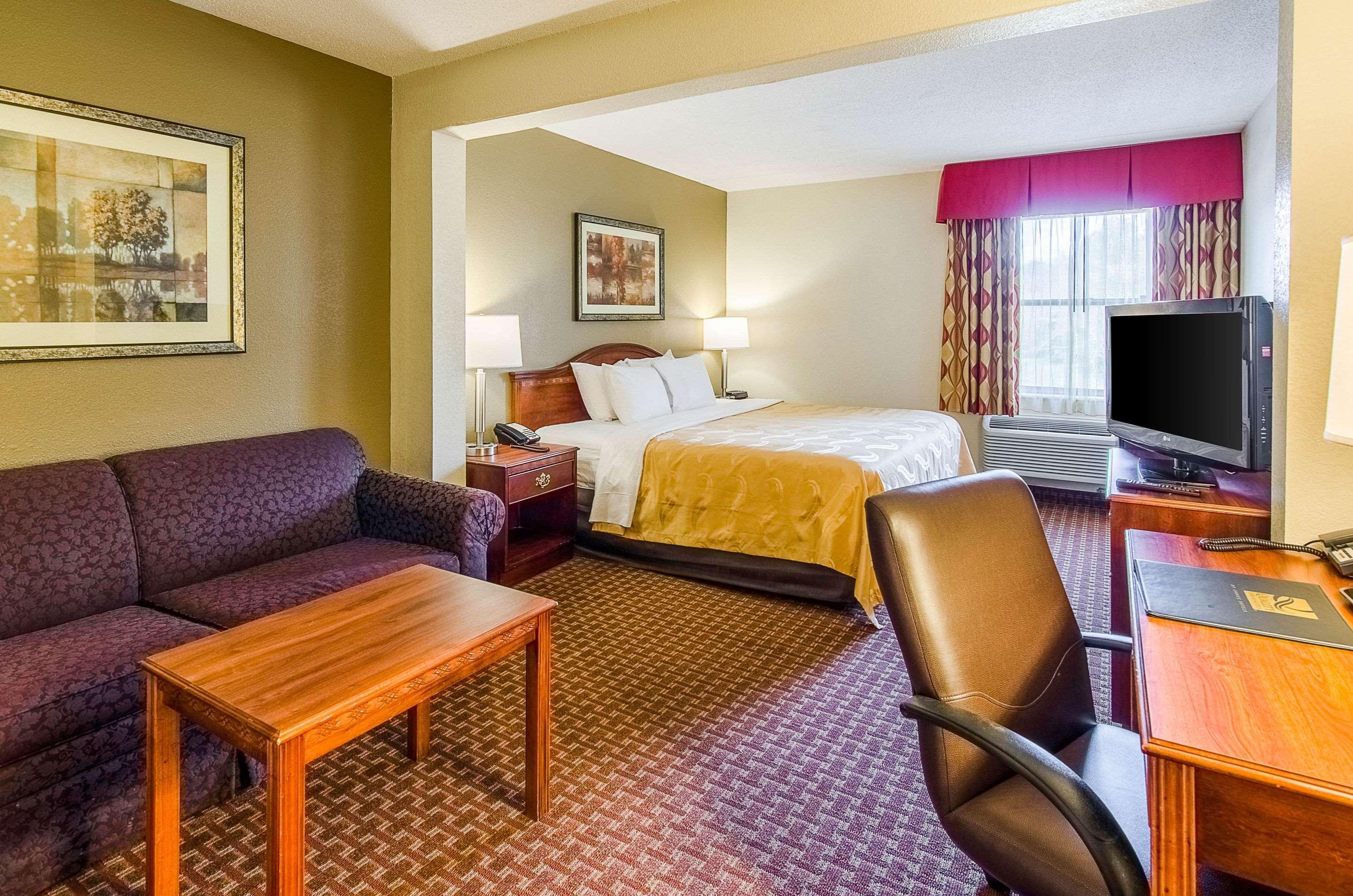 Quality Inn & Suites Lexington Near I-64 And I-81 Timber Ridge Zewnętrze zdjęcie
