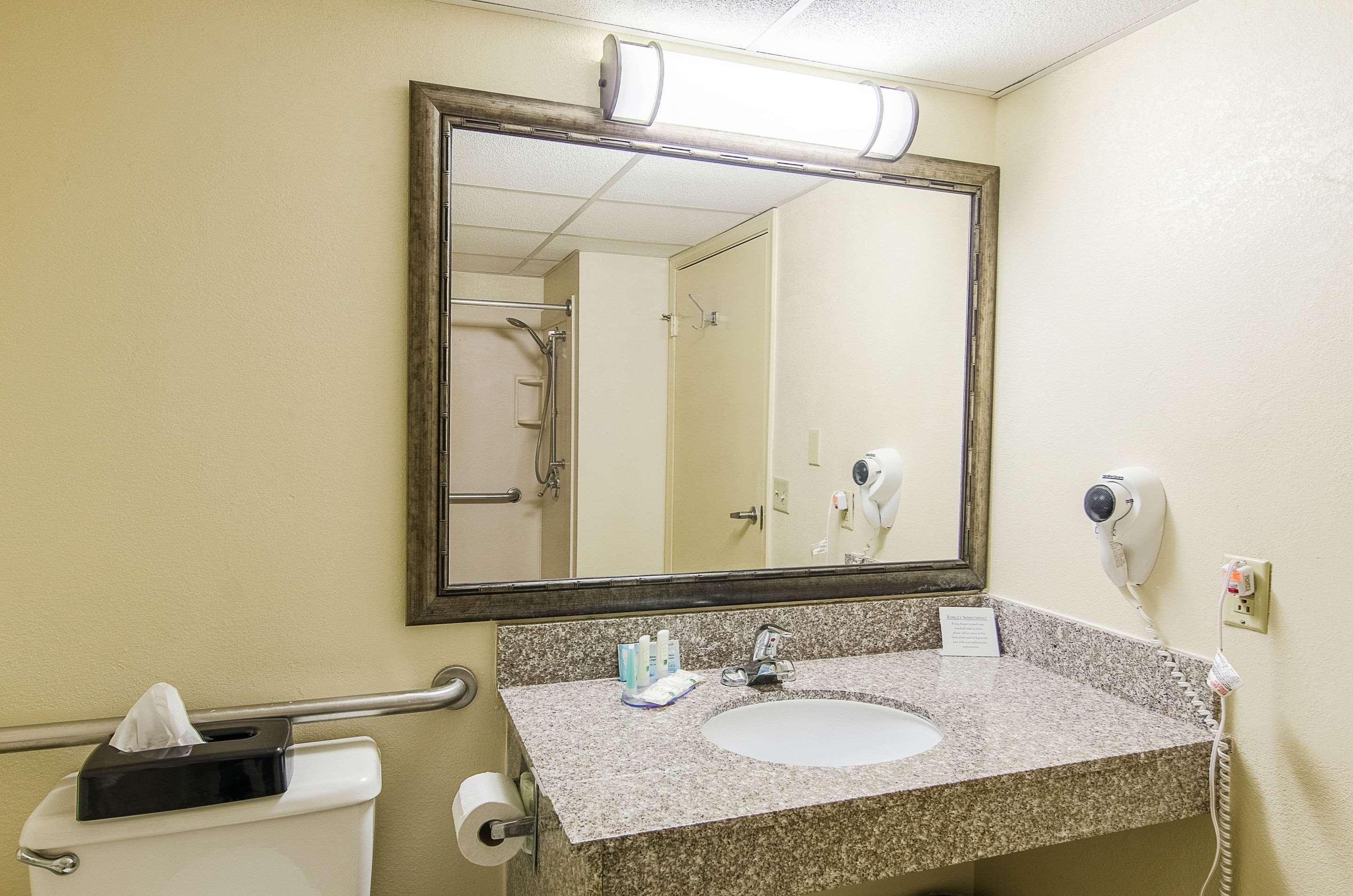 Quality Inn & Suites Lexington Near I-64 And I-81 Timber Ridge Zewnętrze zdjęcie