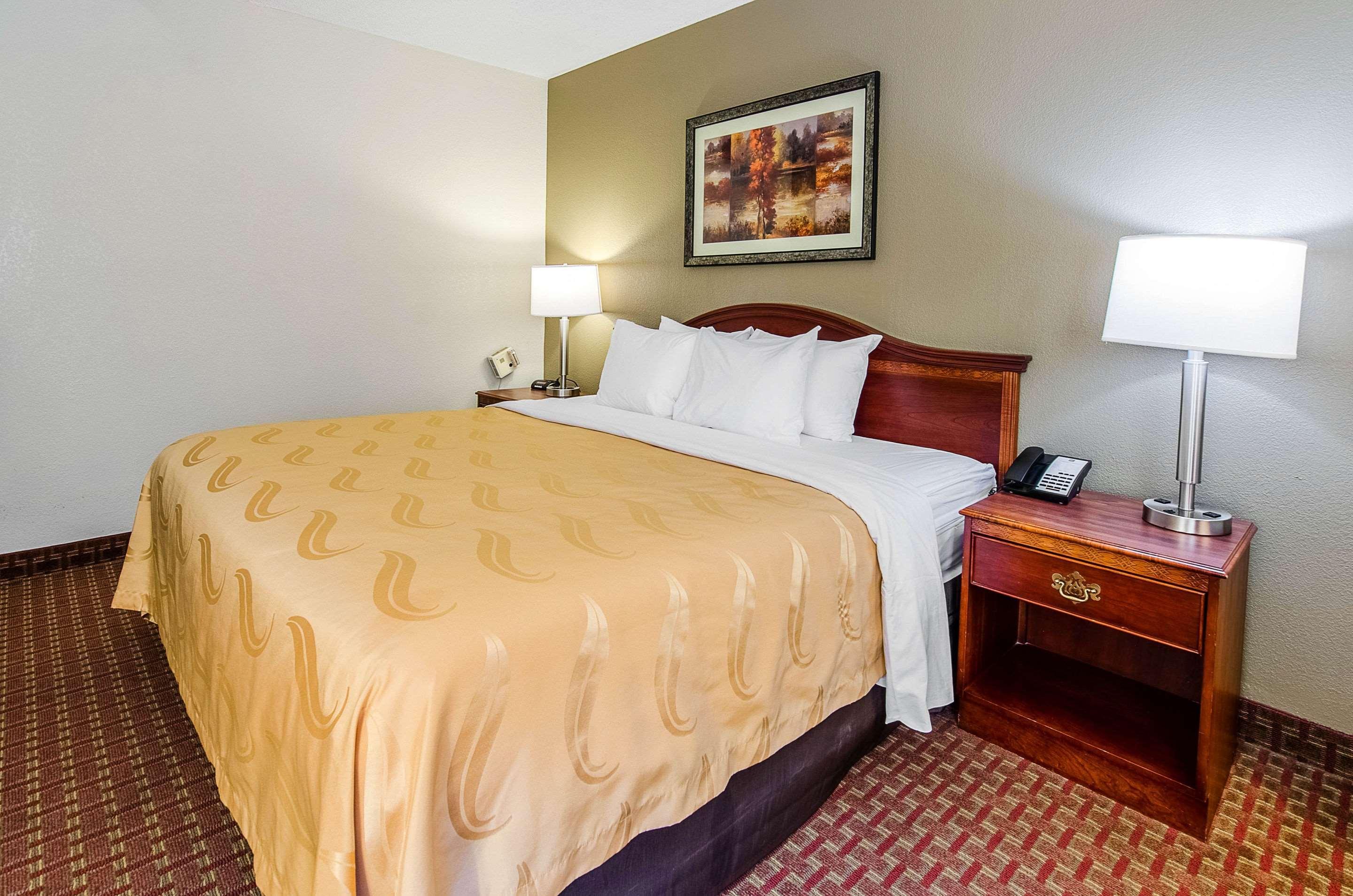 Quality Inn & Suites Lexington Near I-64 And I-81 Timber Ridge Zewnętrze zdjęcie