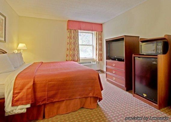Quality Inn & Suites Lexington Near I-64 And I-81 Timber Ridge Pokój zdjęcie