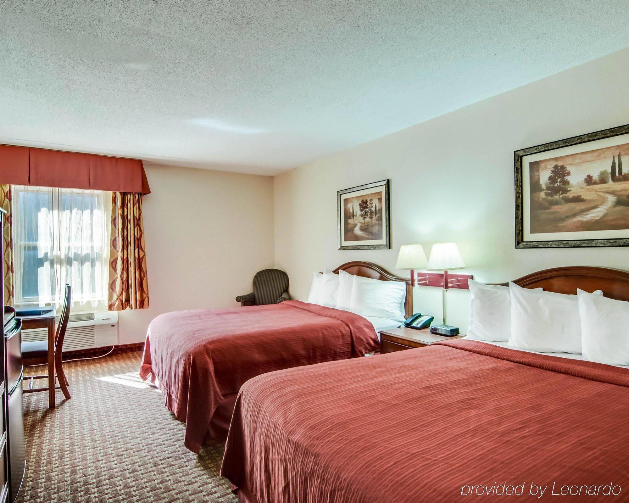 Quality Inn & Suites Lexington Near I-64 And I-81 Timber Ridge Zewnętrze zdjęcie
